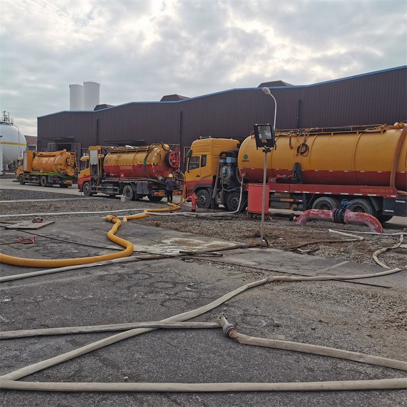 麻涌镇污水池清理